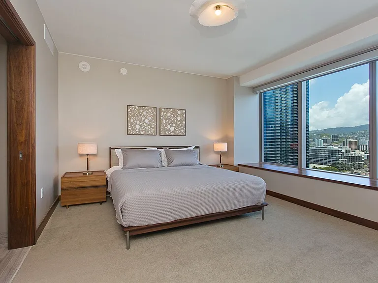 1555 Kapiolani Blvd #1800 — Photo 13