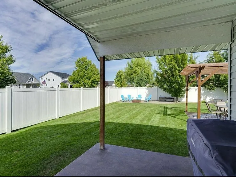 2911 W Cranberry Ave — Photo 25