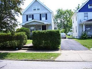 1st image of 3405 E 135th St