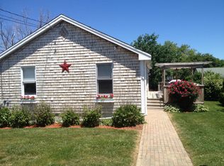 35 Carman Ave, Sandwich, MA 02563