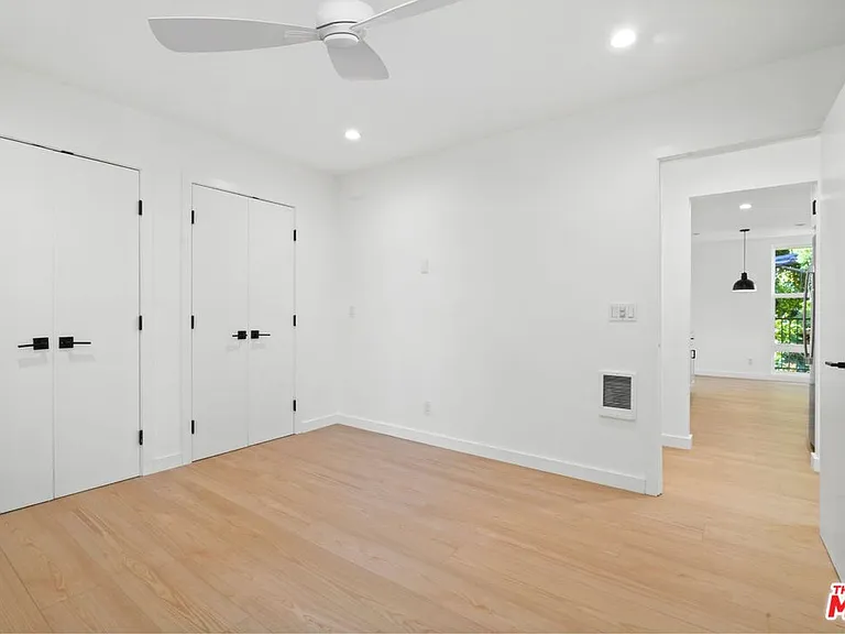 23901 Civic Center Way #126B — Photo 18