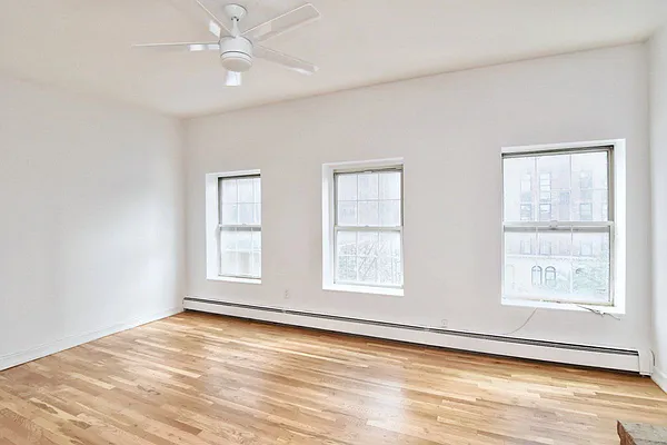 Rented by Bohemia Realty Group | media 20