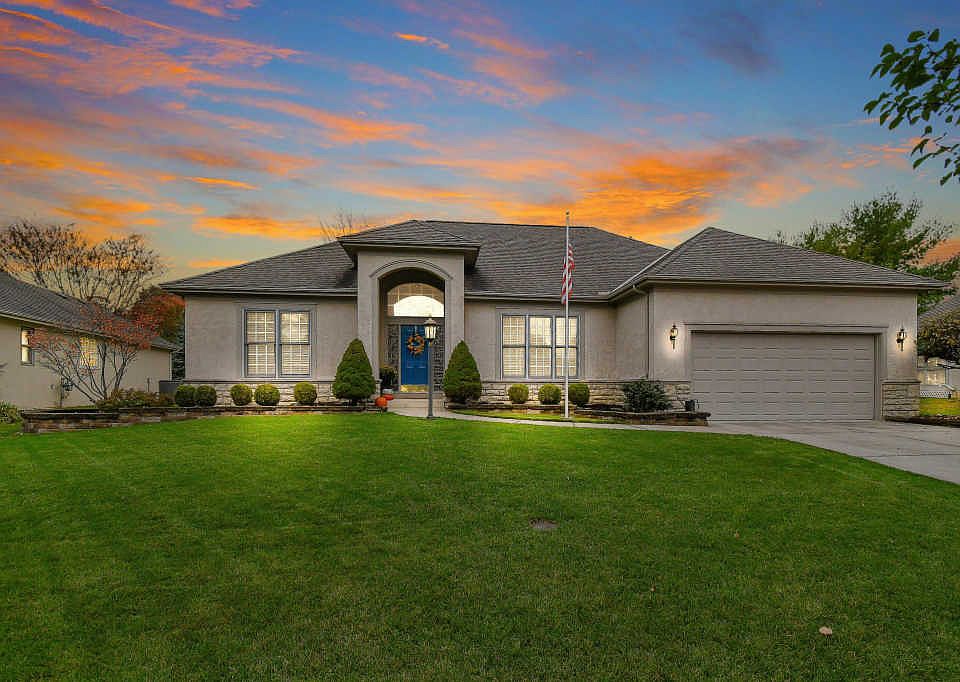 1st image of 5775 Victoria Ct