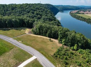 6428 Espalier Dr #79 & 80, Decatur, TN 37322