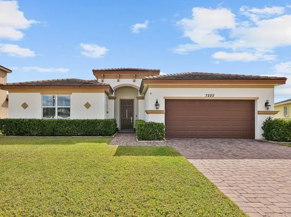 7222 NW Farnsworth Circle, Port St Lucie, FL 34987