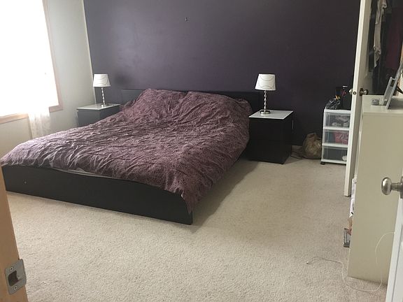 Bedroom 1 on Level 2 with Walk in Closet
