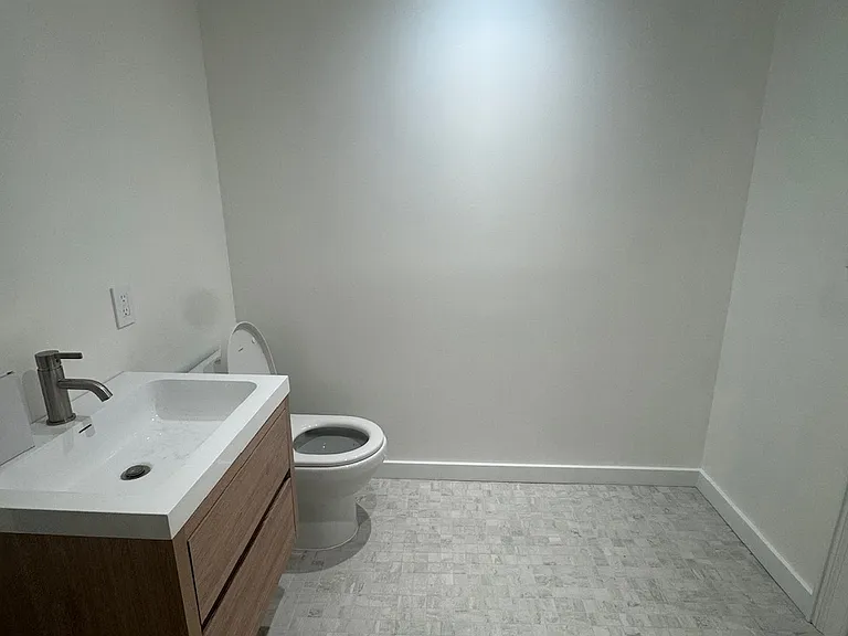412 3rd St #1 — Photo 23