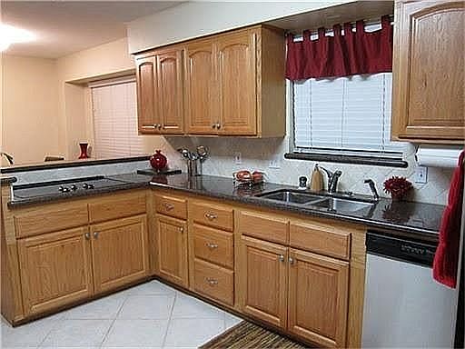 2nd image of 4915 Candlemist Dr