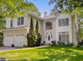 23166 Pepper Ridge Dr, California, MD 20619