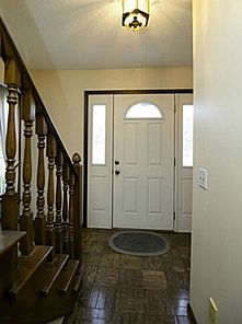 3rd image of 725 Brittany Ave