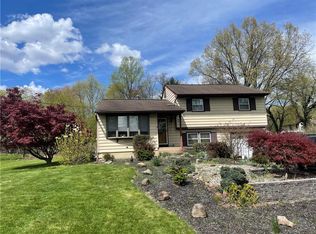38 Mark Ln, New City, NY 10956