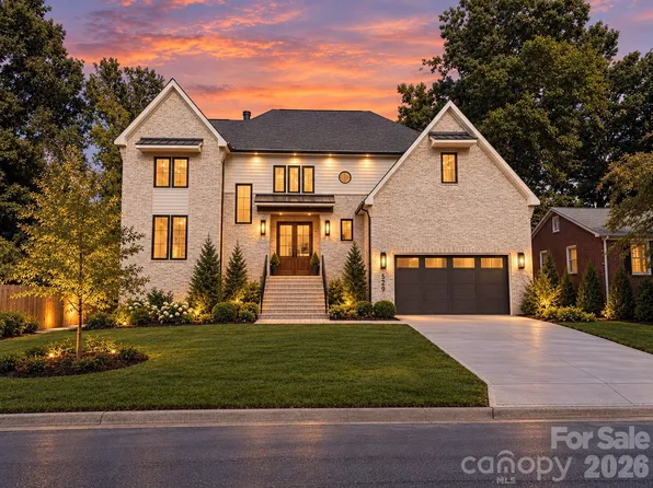 529 Kenlough Dr, Charlotte, NC 28209