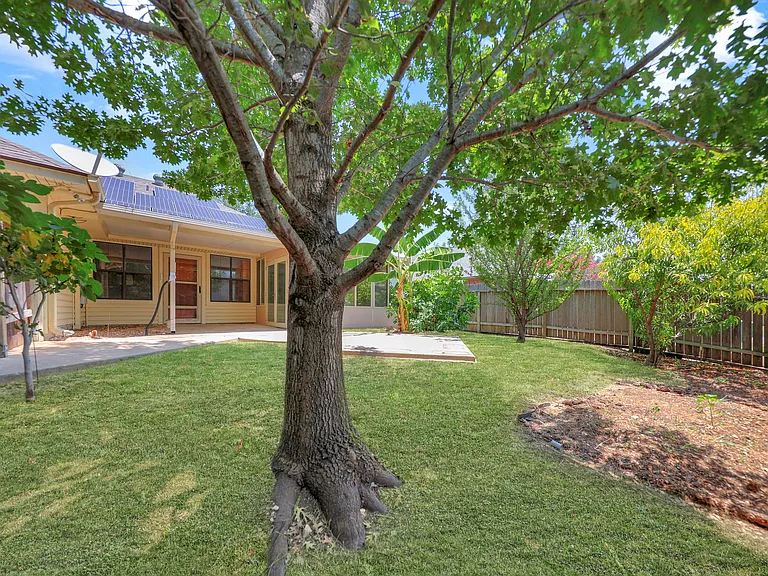 4522 Lone Star Trl — Photo 24
