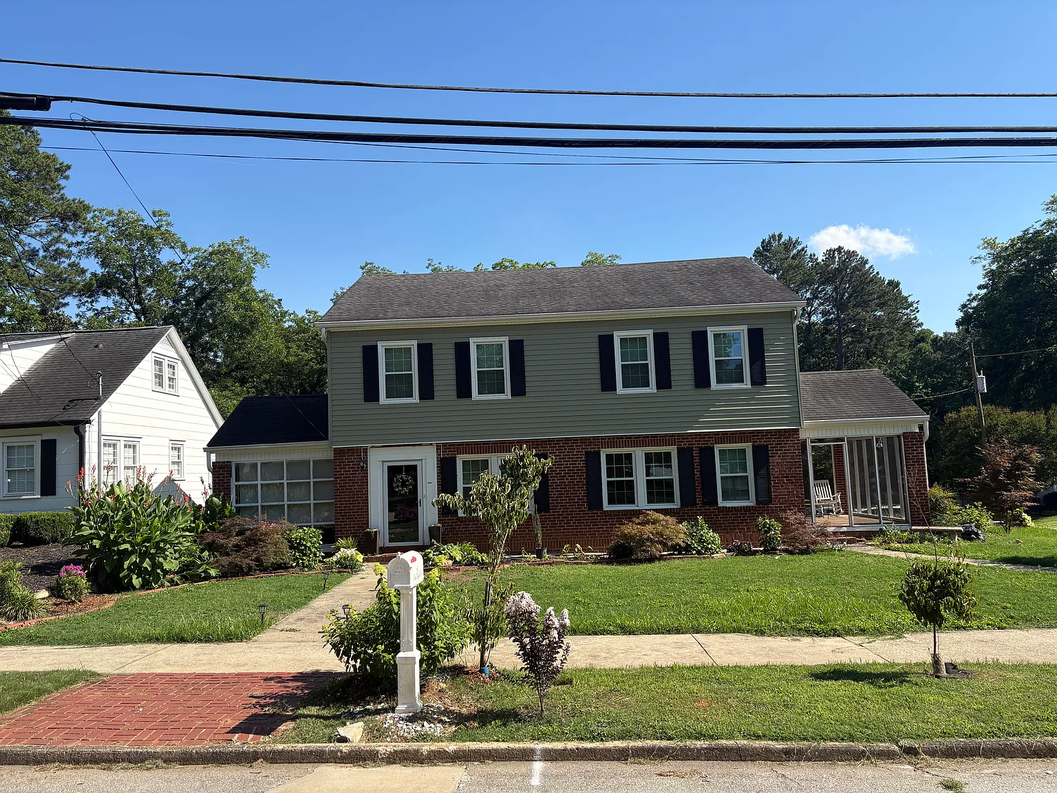2 bed, 1000 sqft, $1,500 — Photo 2