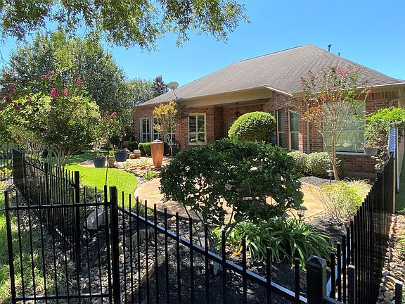 3rd image of 21017 Williams Creek Dr