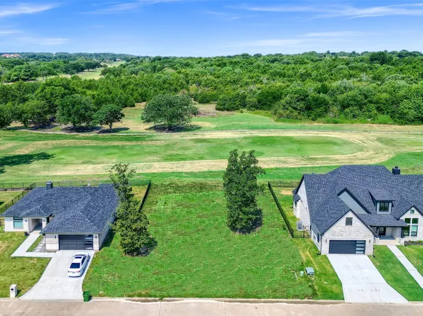 135 Bent Oak Dr, Pottsboro, TX 75076