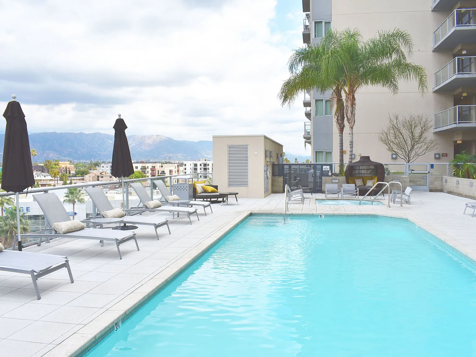 NoHo 14 — Photo 4