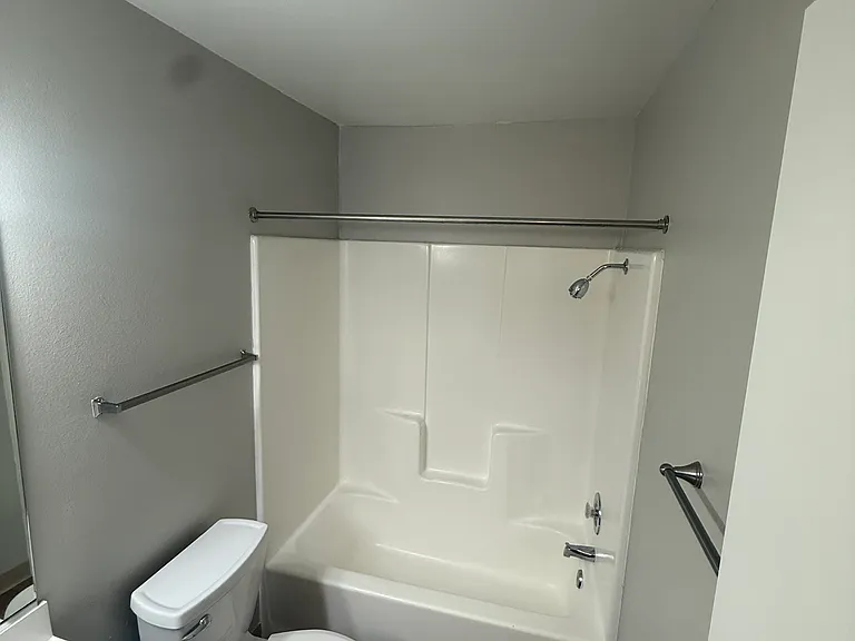 1 x 1 Bathroom