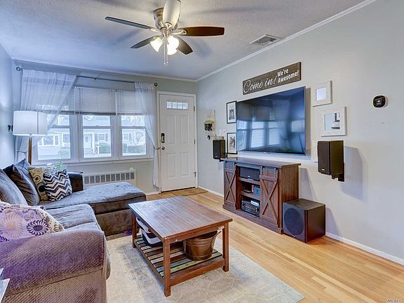 5th image of 31 Dollard Dr