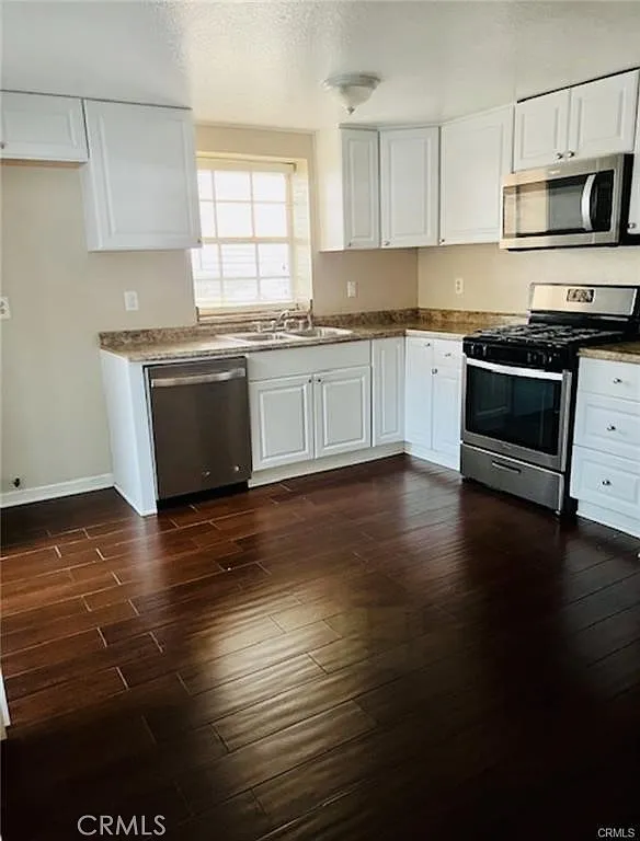 2 bed, 1058 sqft, $2,800 — Photo 3