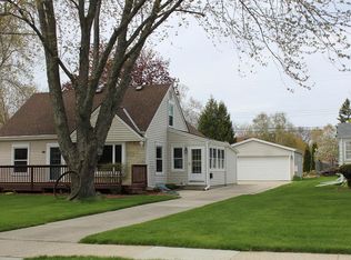 326 W Walters St, Port Washington, WI