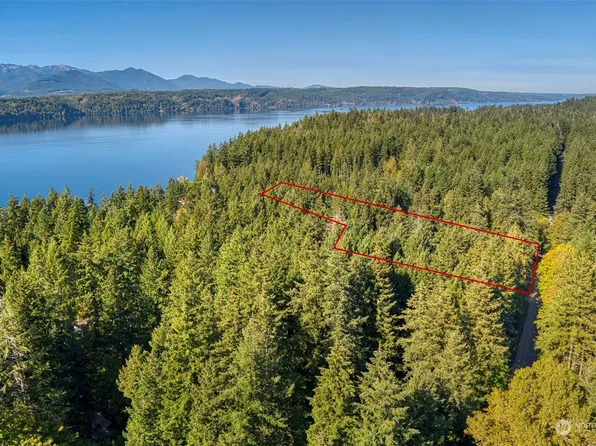 9999 Olympic View Loop Road NW, Silverdale, WA 98383