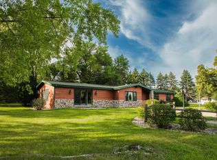 46110 194th St, Morris, MN 56267