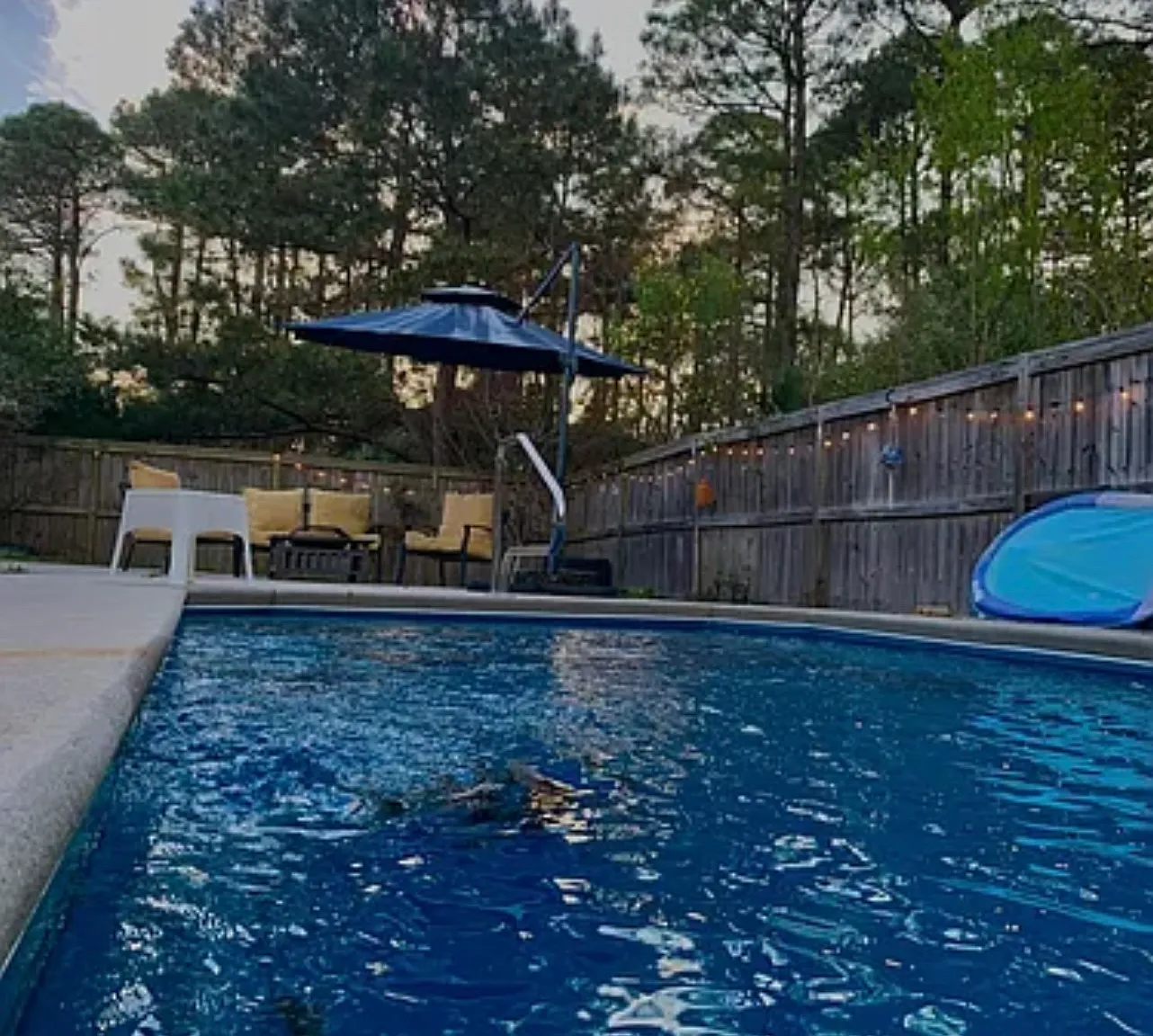 601 Tisbury Ln — Photo 2