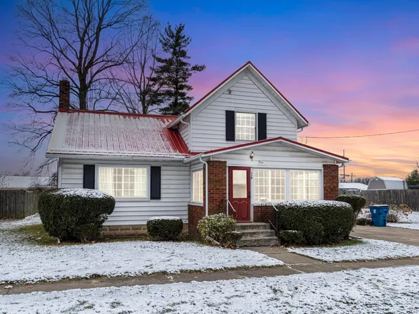 115 Joe Wheeler St, Angola, IN 46703