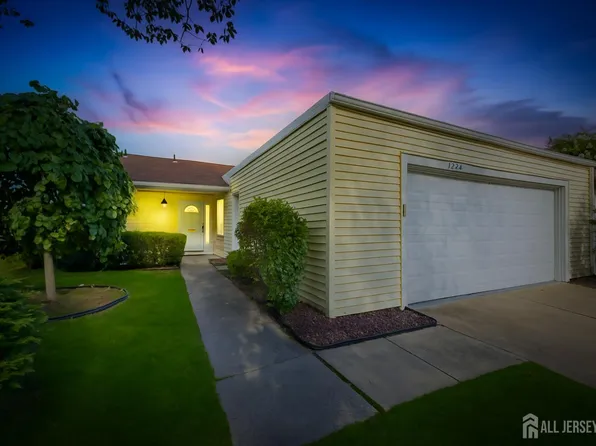 139A Cistus Plz, Monroe Township, NJ 08831