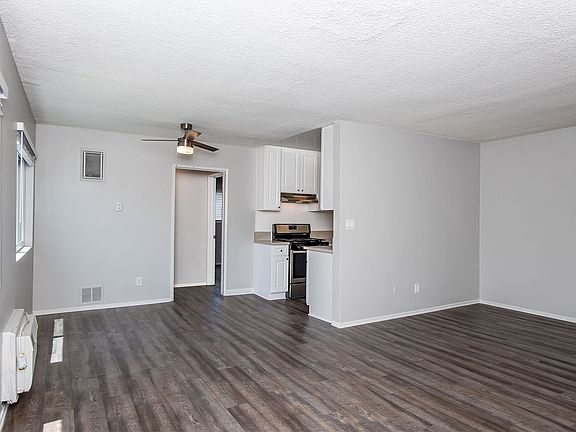 3rd image of 445 W Dryden St #25
