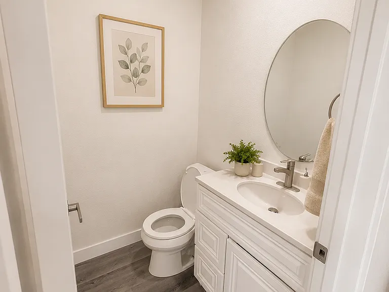 148 E Amador St — Photo 7