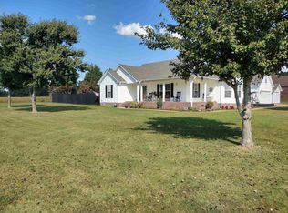360 Parham Rd, Martin, TN 38237