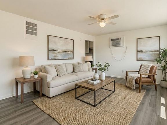 5th image of 3939 Nicholas Rd