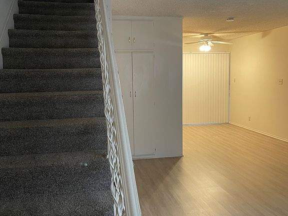 3rd image of 1161 Linden Ave #1