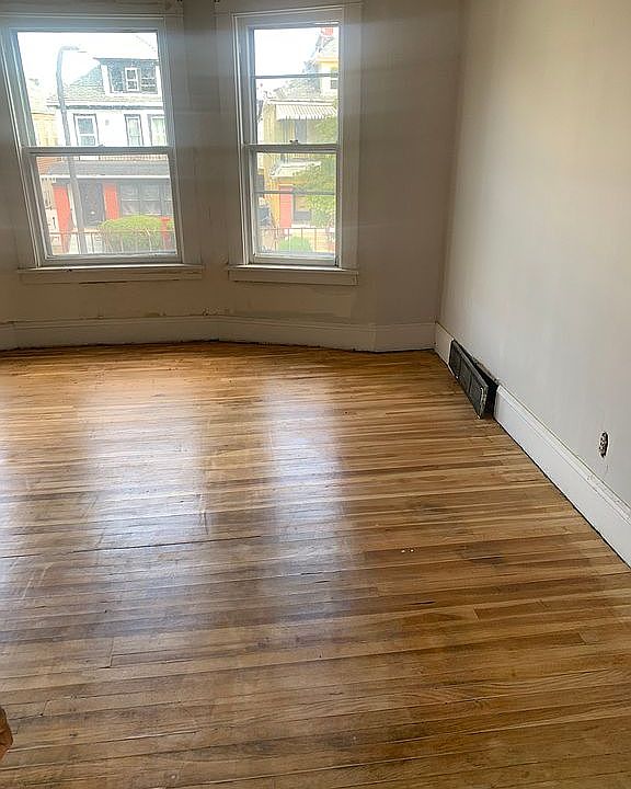 1st image of 243 Loring Ave