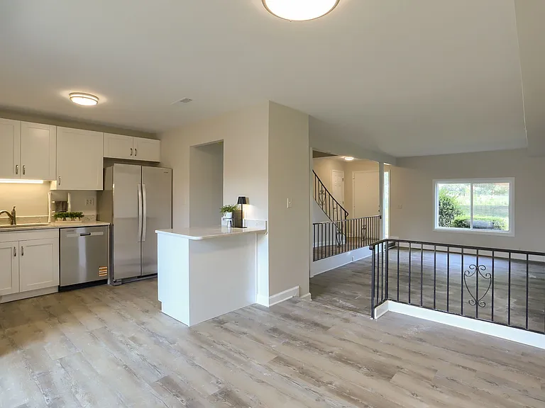 Briarcrest Gardens Apartments & Townhomes — Photo 36