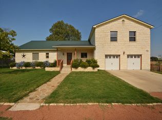 811 Clearview Dr, Georgetown, TX 78626