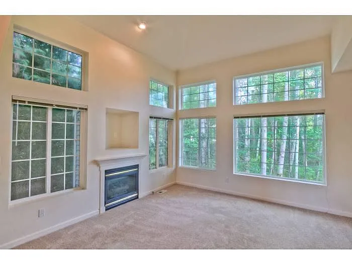 Family Room - 4642 168th Ct NE