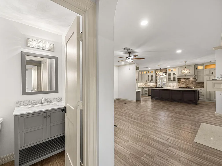 12502 Pebble Way Ct — Photo 19