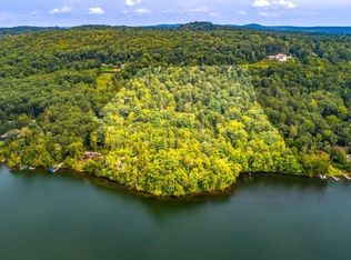 Hupi Rd, Monterey, MA 01245