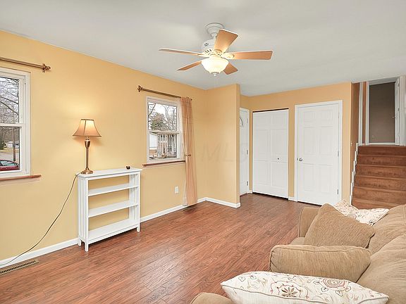 3rd image of 93 Scottwood Ct