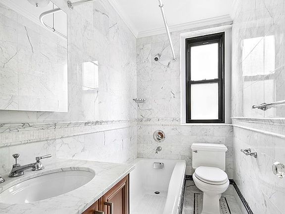 3rd image of 172 W 79th St #7F