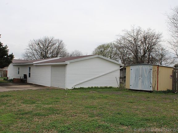 4th image of 125 E Court Ave