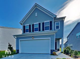 1621 Trembley Park Dr, Fuquay Varina, NC 27526