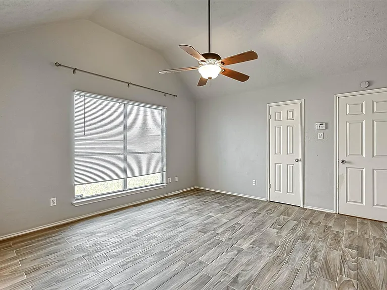 2235 Sentinal Oaks St — Photo 26