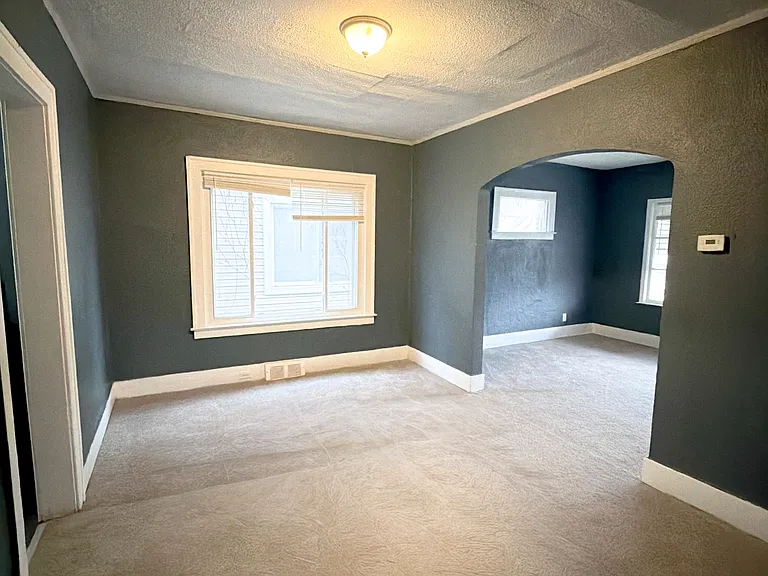 14011 Roselawn St — Photo 4