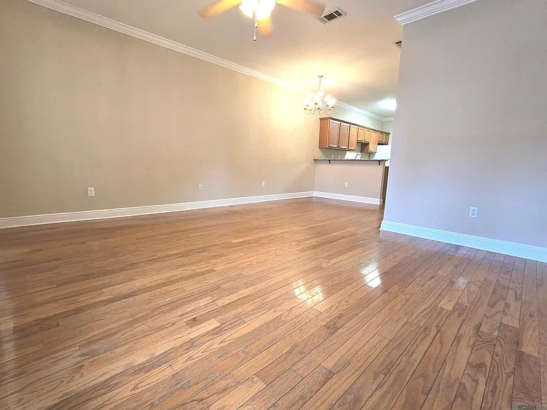 2108 Cypress Hall Aly — Photo 3
