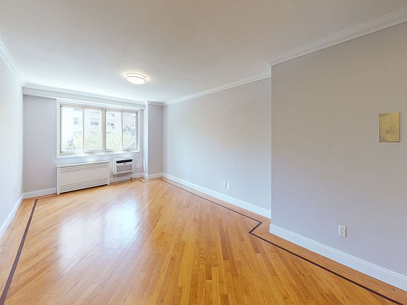 5th image of 70 W 93rd St #703A