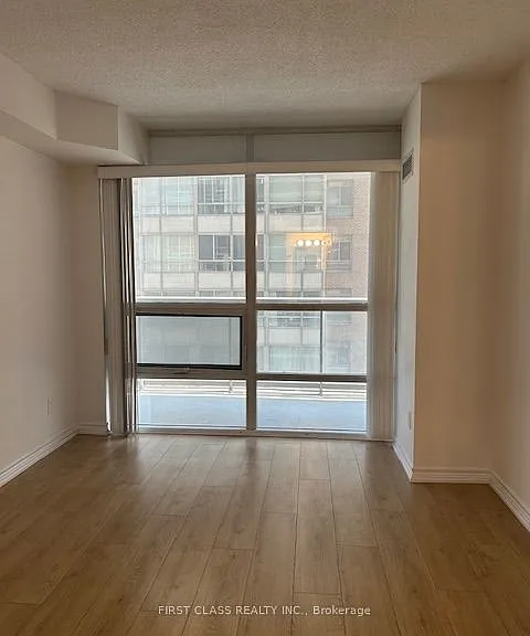 761 Bay St #607 — Photo 8